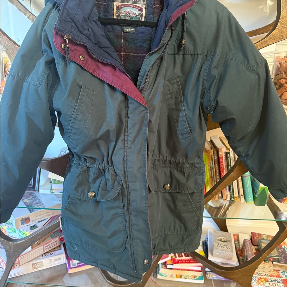 Vintage Pacific Trail Size L Green Hooded Jacket with Purple Accents